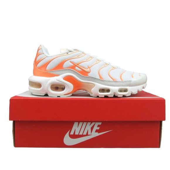 Nike Air Max Plus White Atomic Orange Crimson Womens Size 7 Shoes NEW